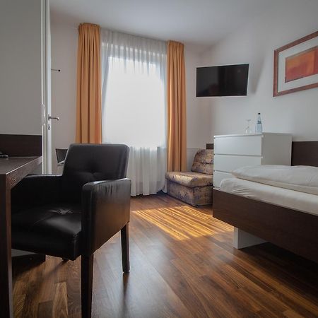 Hotel Goldene Gans Mannheim Exterior foto
