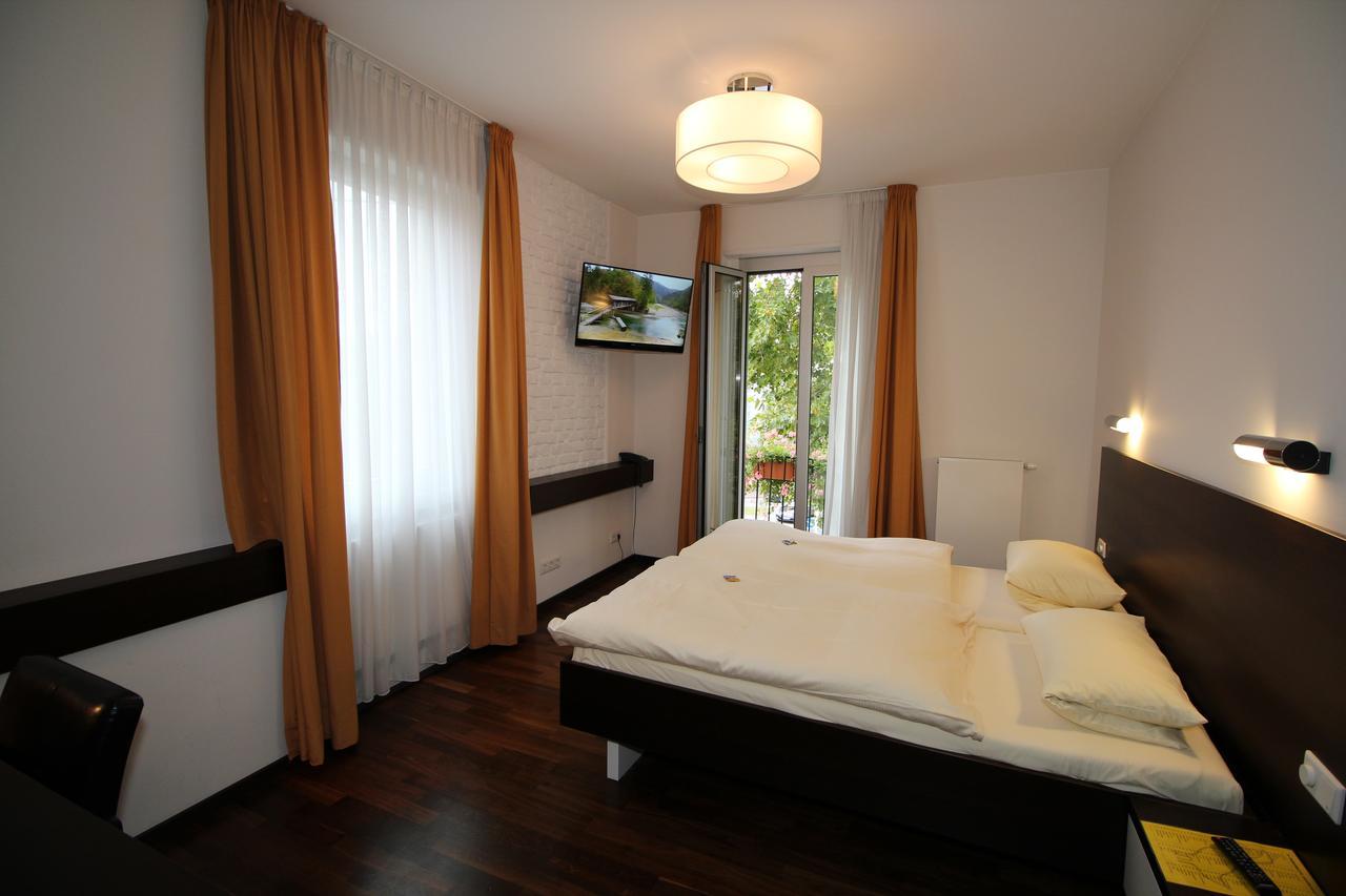 Hotel Goldene Gans Mannheim Exterior foto